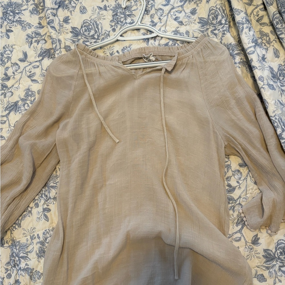 Chic Beige Women's Blouse